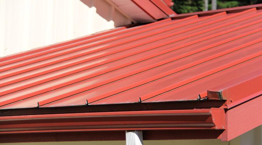 Professional gutter cleaning services in Portis, KS
